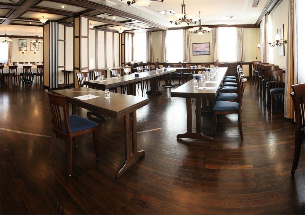 Hotel Goldener Helm 리히텐슈타인 외부 사진